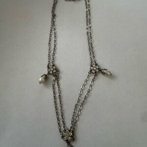 Elegant Silver Chain Necklace with Pearl Accents 16”-18”